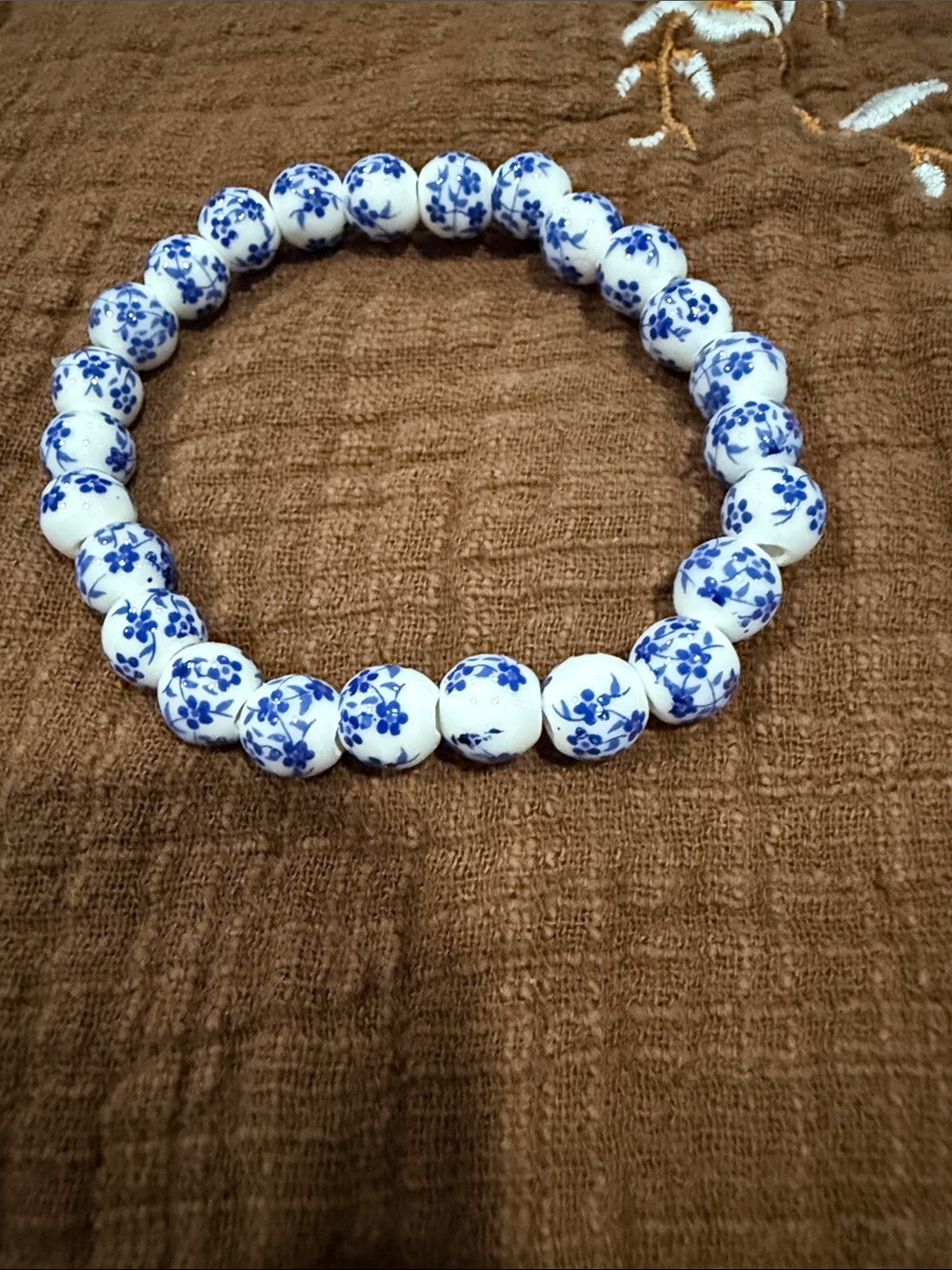 Porcelain Blue Floral Beaded Bracelet - Unbranded